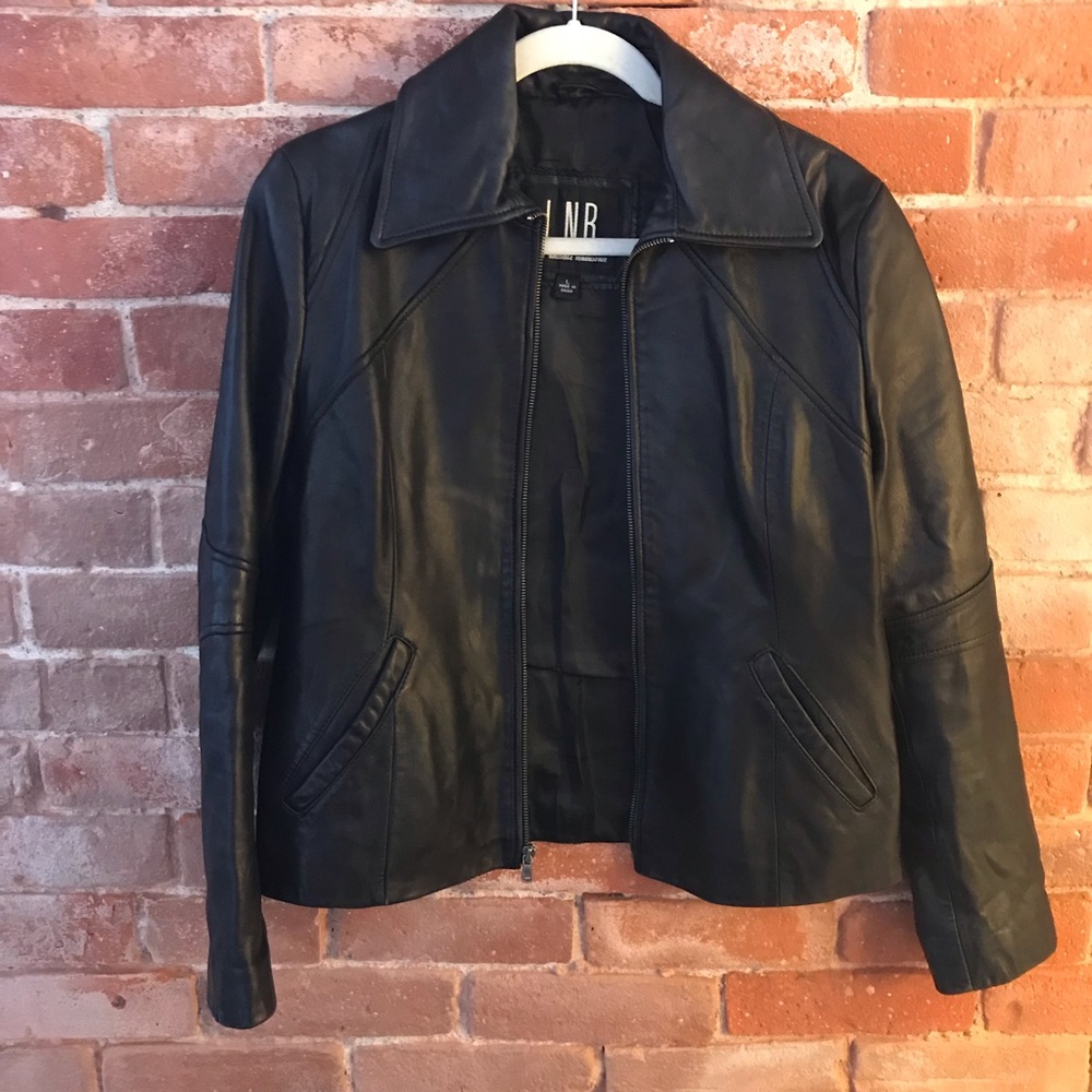 Genuine leather bomber jacket with pockets